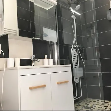 Renove Balcon Ensoleille Et Calme Апартаменты *