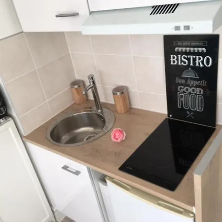 Rénové Balcon Ensoleillé Et Calme Appartement La Londe-les-Maures