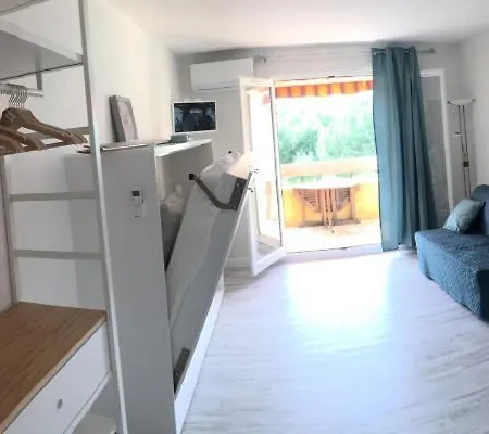 Renove Balcon Ensoleille Et Calme La Londe-les-Maures